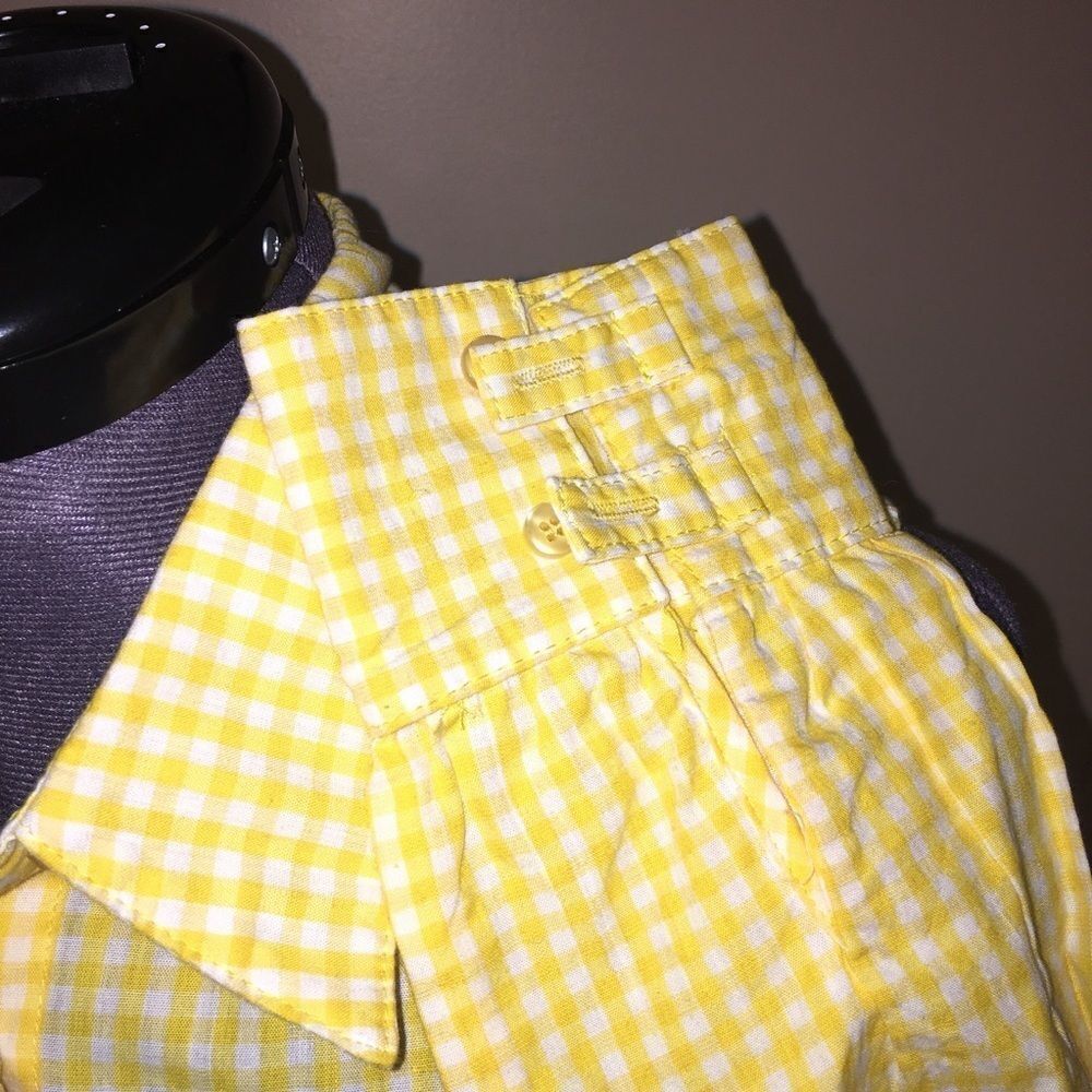 Fridda cold shoulder yellow button up top M NWT - Picture 5 of 7